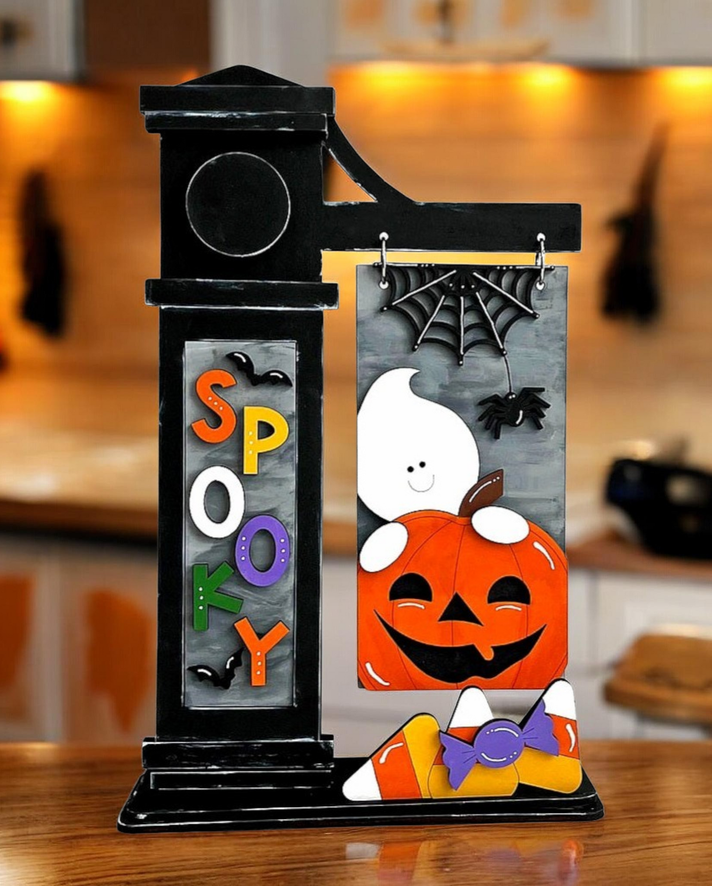 Interchangeable post attachments