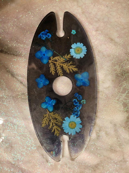 Blue floral wine butler
