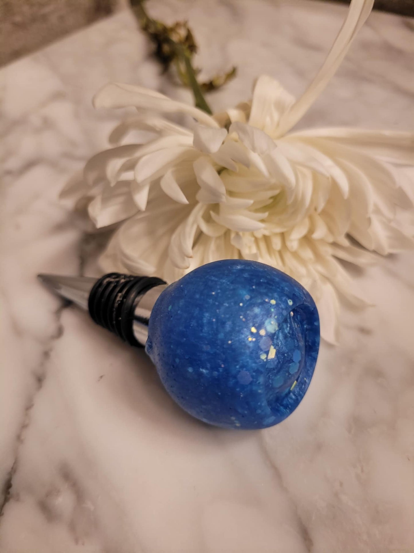 Oops Matte blue wine stopper