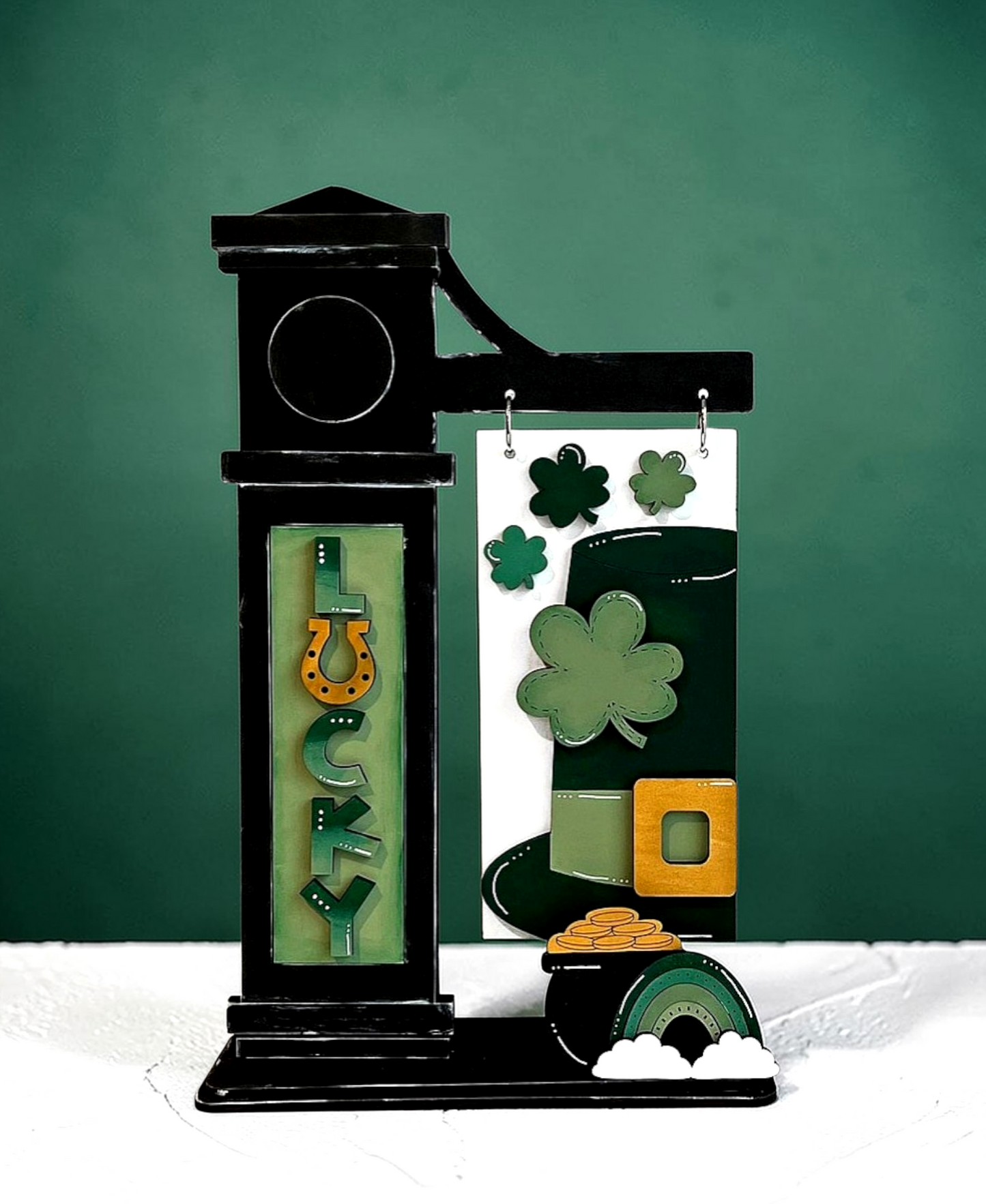 Interchangeable post attachments