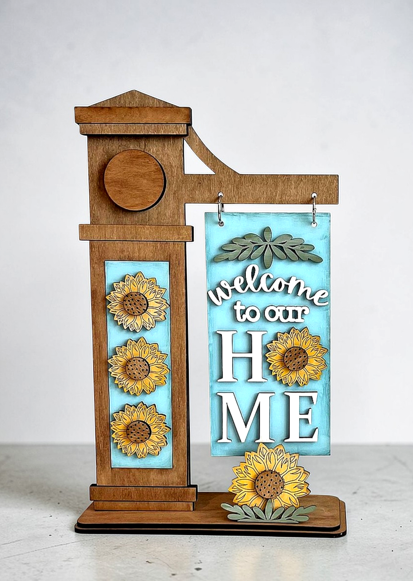 Interchangeable post attachments