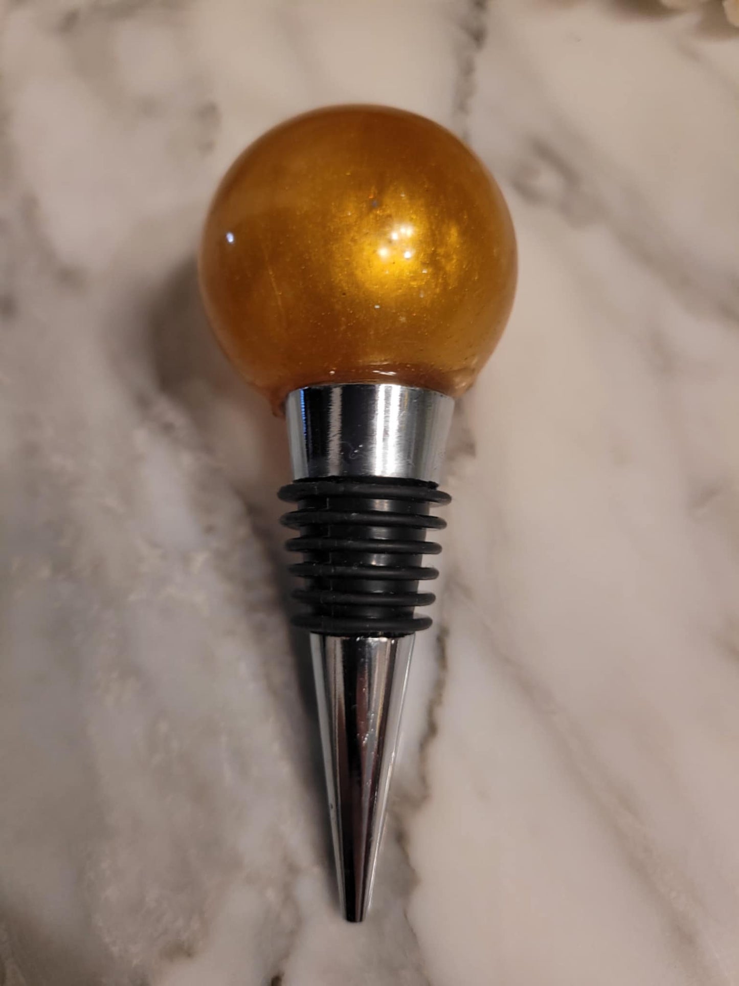 Golden wine stopper